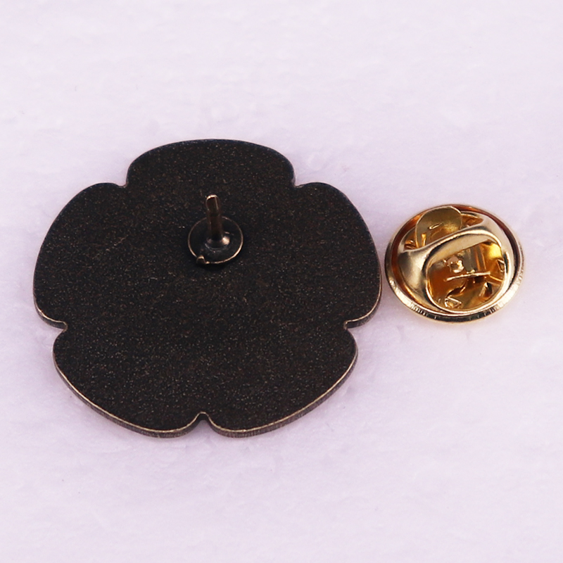Kyokuto Kai Enamel Pin Japan T - Vintage Fashion Tokyo avis et prix