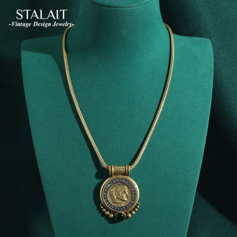 Head Ancient Coin Pendant Chok - Vintage Fashion Jewelry Brands avis et prix