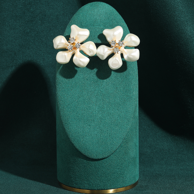 Vintage Five Petal Flower Baro - Vintage Fashion Jewelry Brands avis et prix