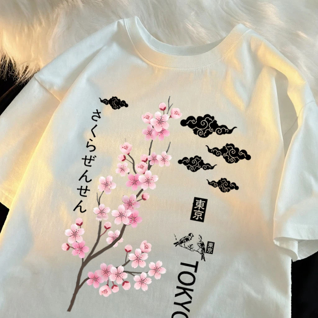 Tokyo Print T-Shirt for Women  - Vintage Fashion Tokyo avis et prix